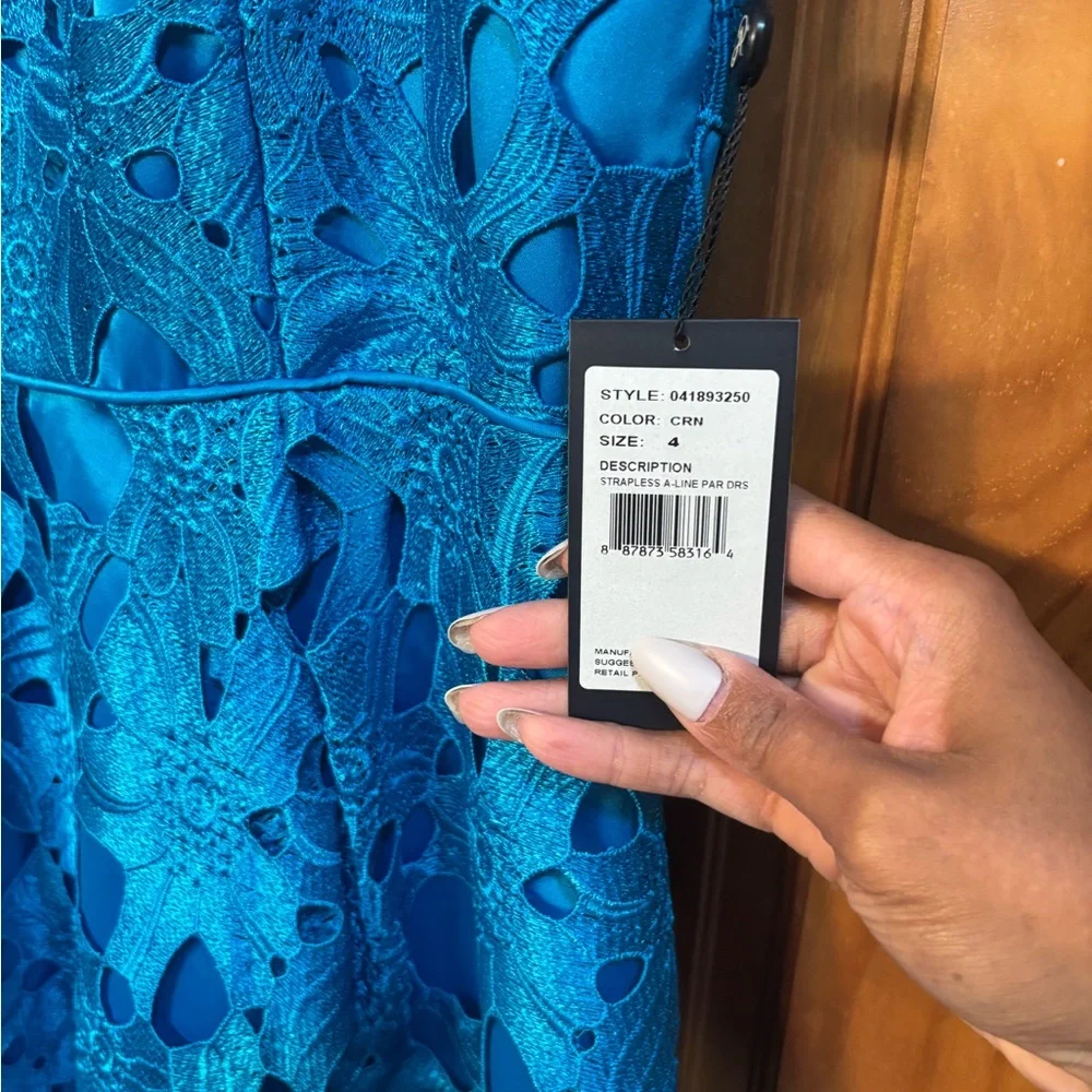 Adrianna Papell Blue Spaghetti Strap Sundress for Weddings - Picture 4 of 4